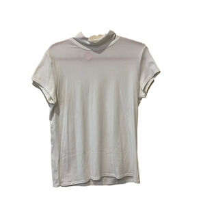 Catherine McLandrino white top, medium